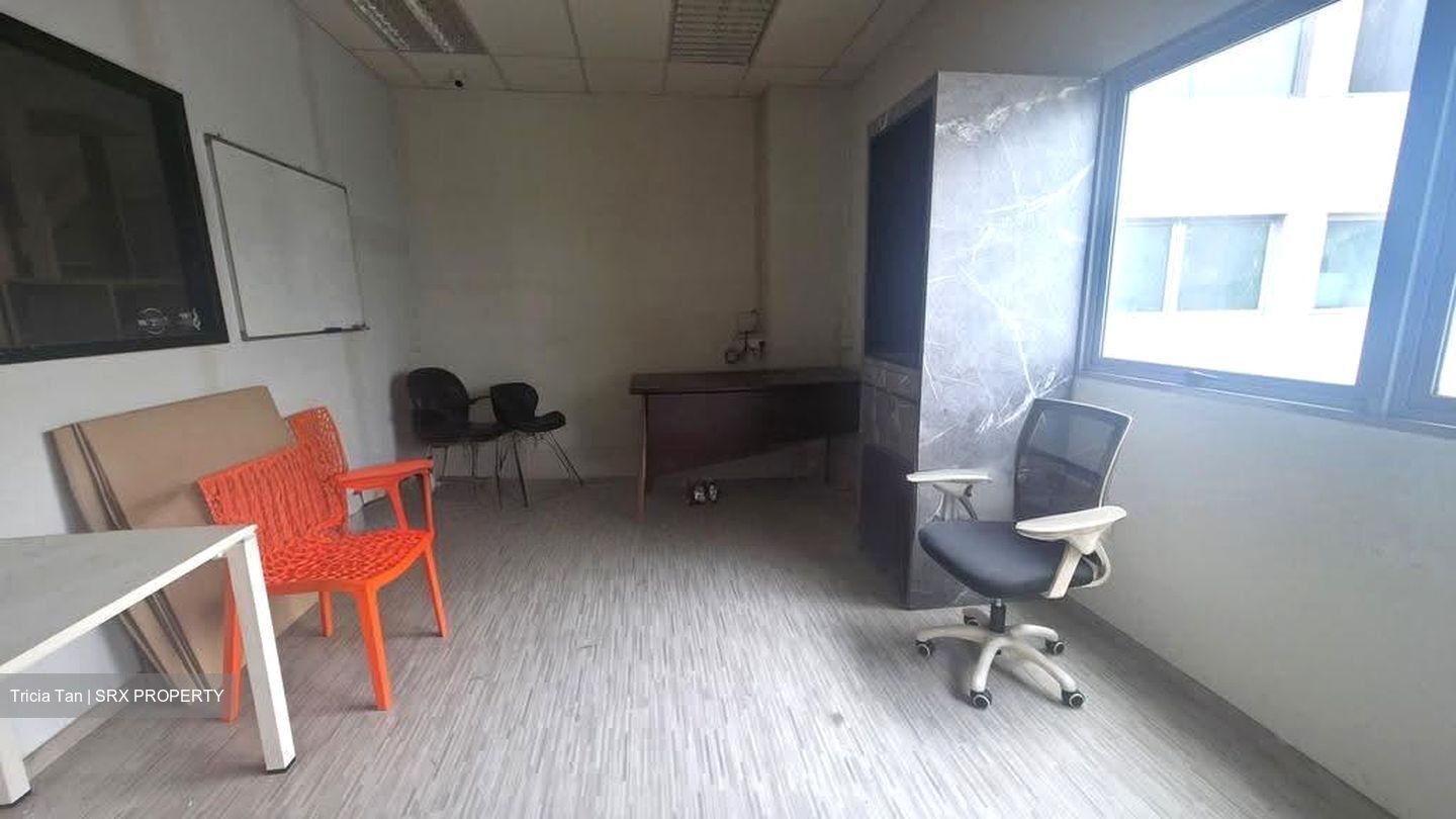 Synergy @ KB (D14), Factory #626832611